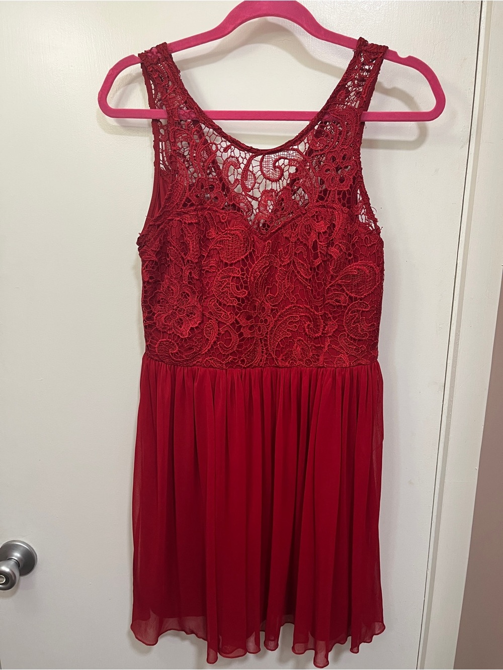 miami Red Lace Dress